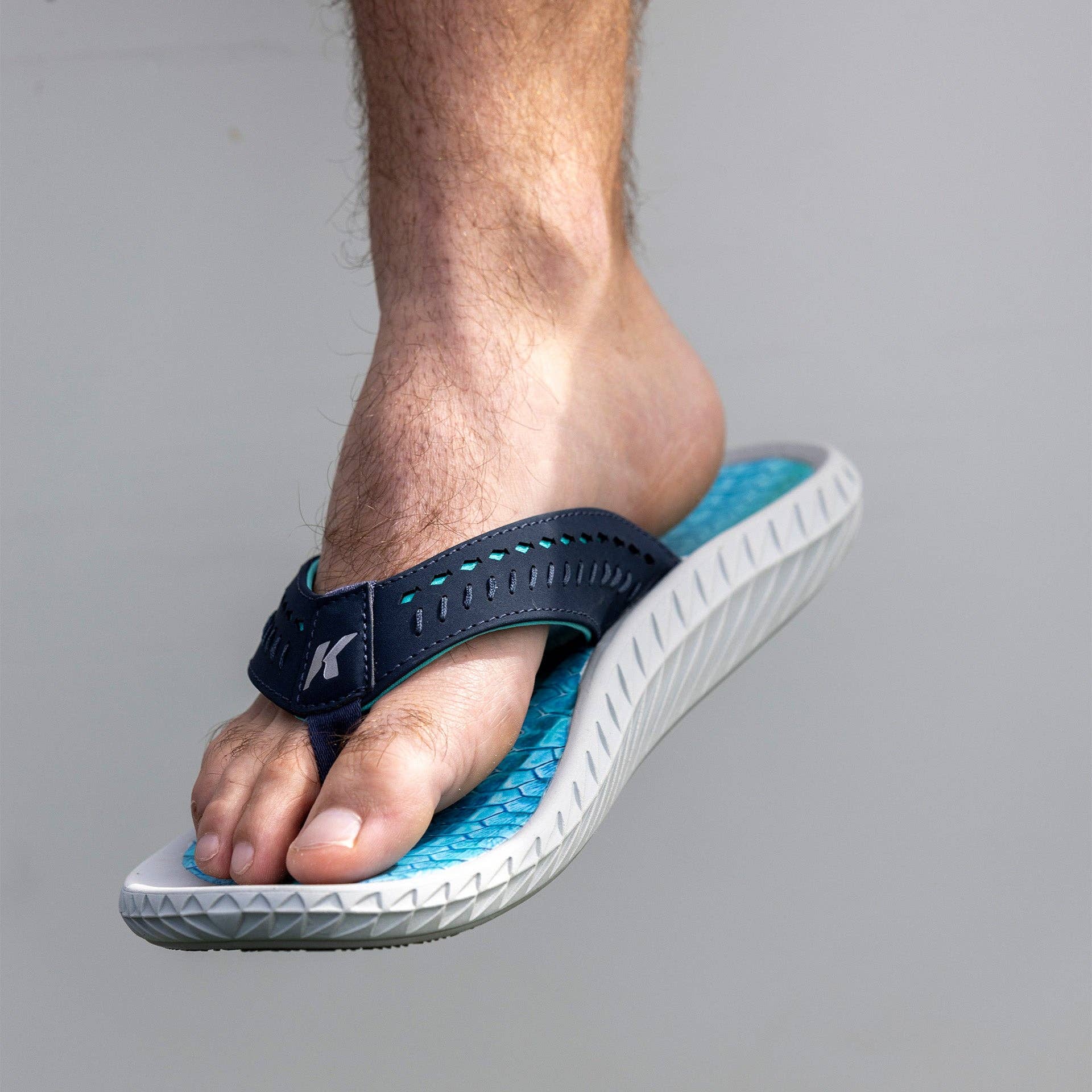 Korkers Products LLC – Chinelos - Unissexo por atacado – Fish Flip® - Tarpon4