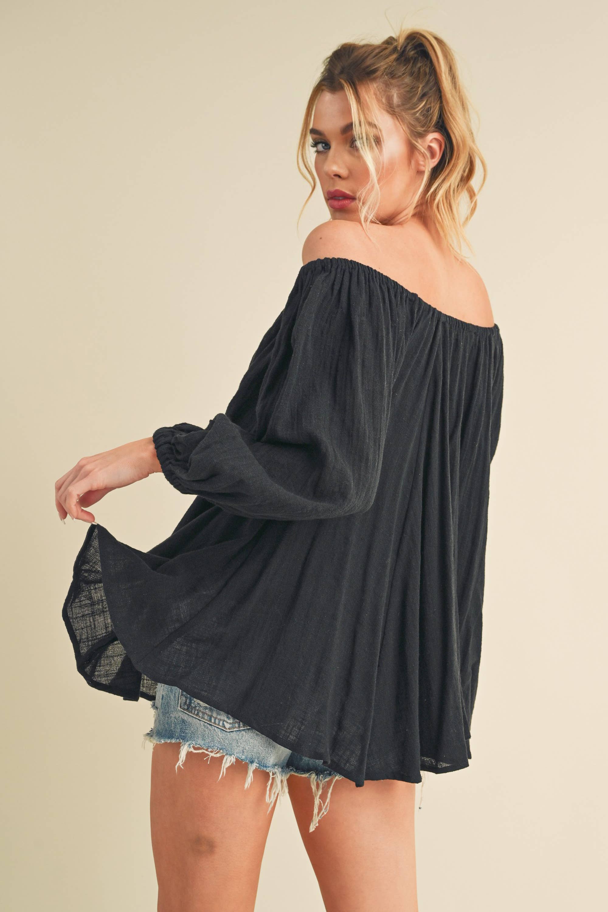 AEMI + CO - Wholesale Dress - Women's - 495DN Nately Off Shoulder Tunic Dress 61