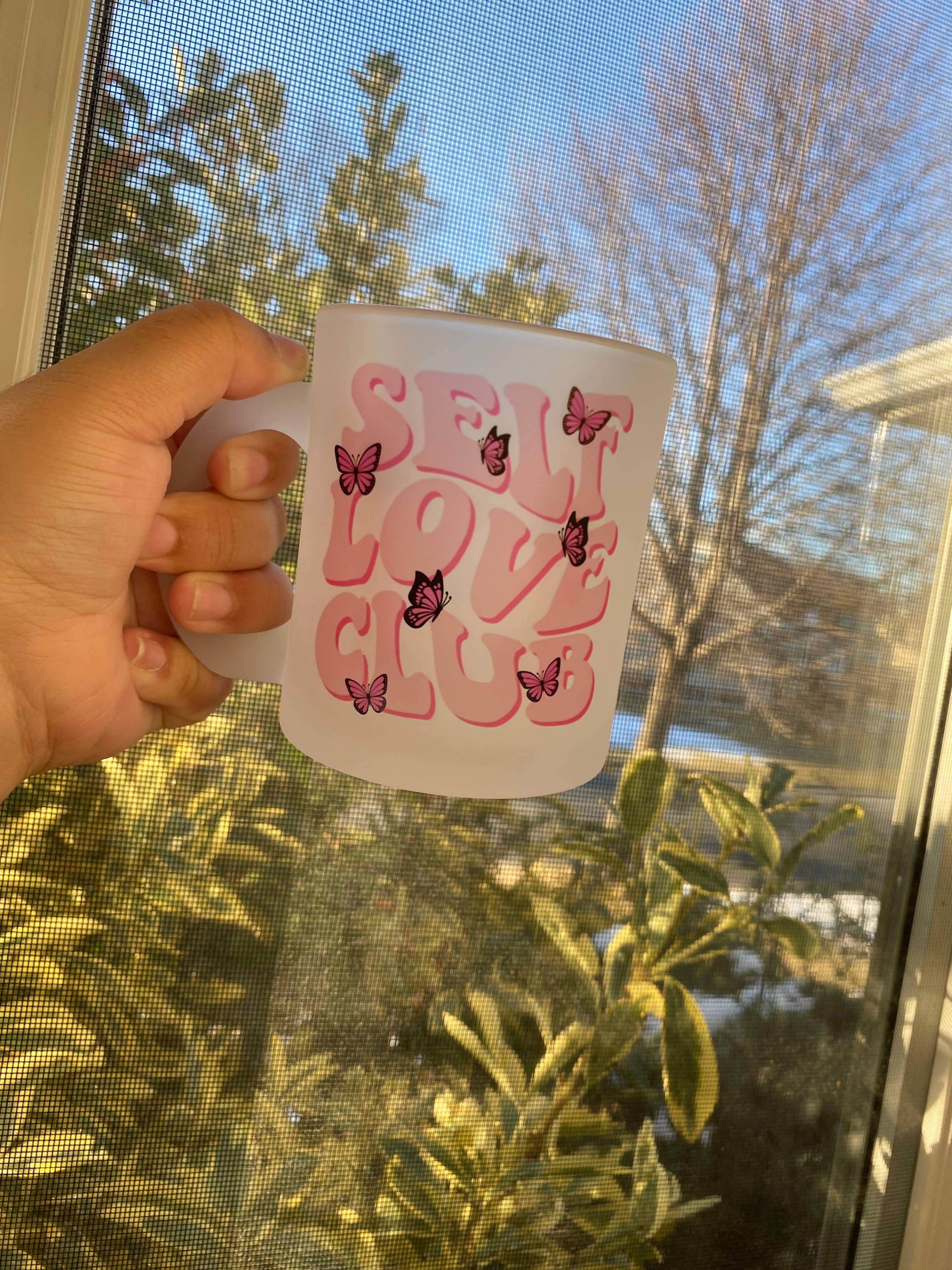 D2JCrafts - Venta al por mayor Taza - Taza de café esmerilado Self Care Club Butterfly8