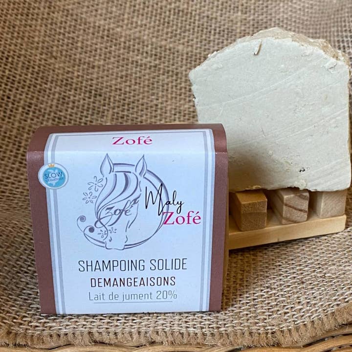 ITCHY SOLID SHAMPOO for wholesale by Maly Zofé