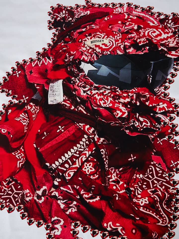 NOISSEY - Venta al por mayor Camiseta serigrafiada - Unisex - Camiseta con mascarilla de collage rojo roto5