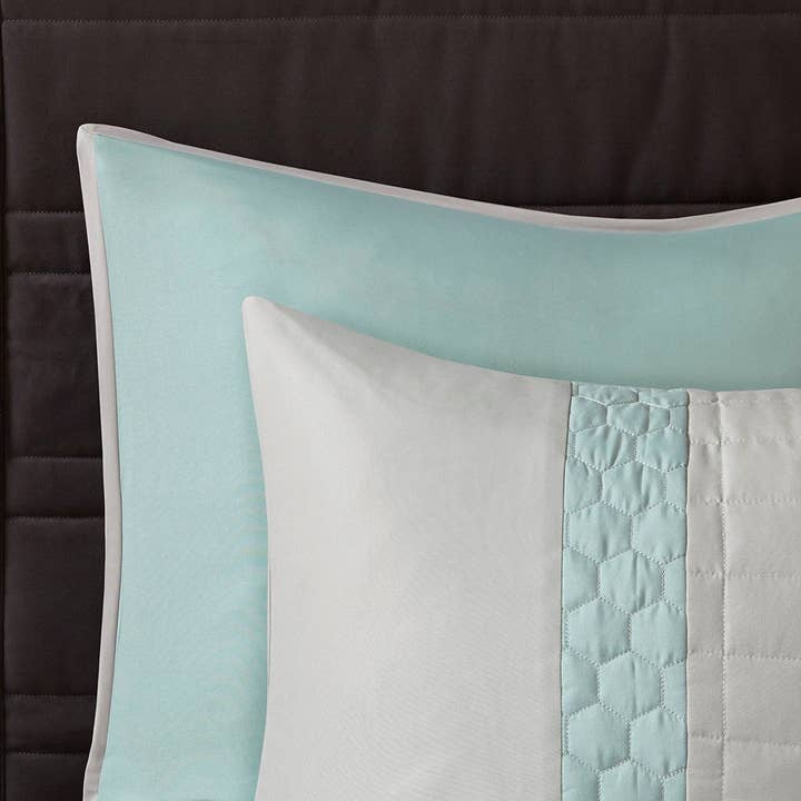 Olliix - Wholesale Bedding Set - Seafoam Blue/Grey Colorblock Comforter Set