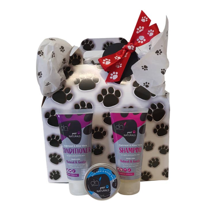 DOG GIFT BOX 100ML for wholesale by DERMANATURAL Pet Naturals