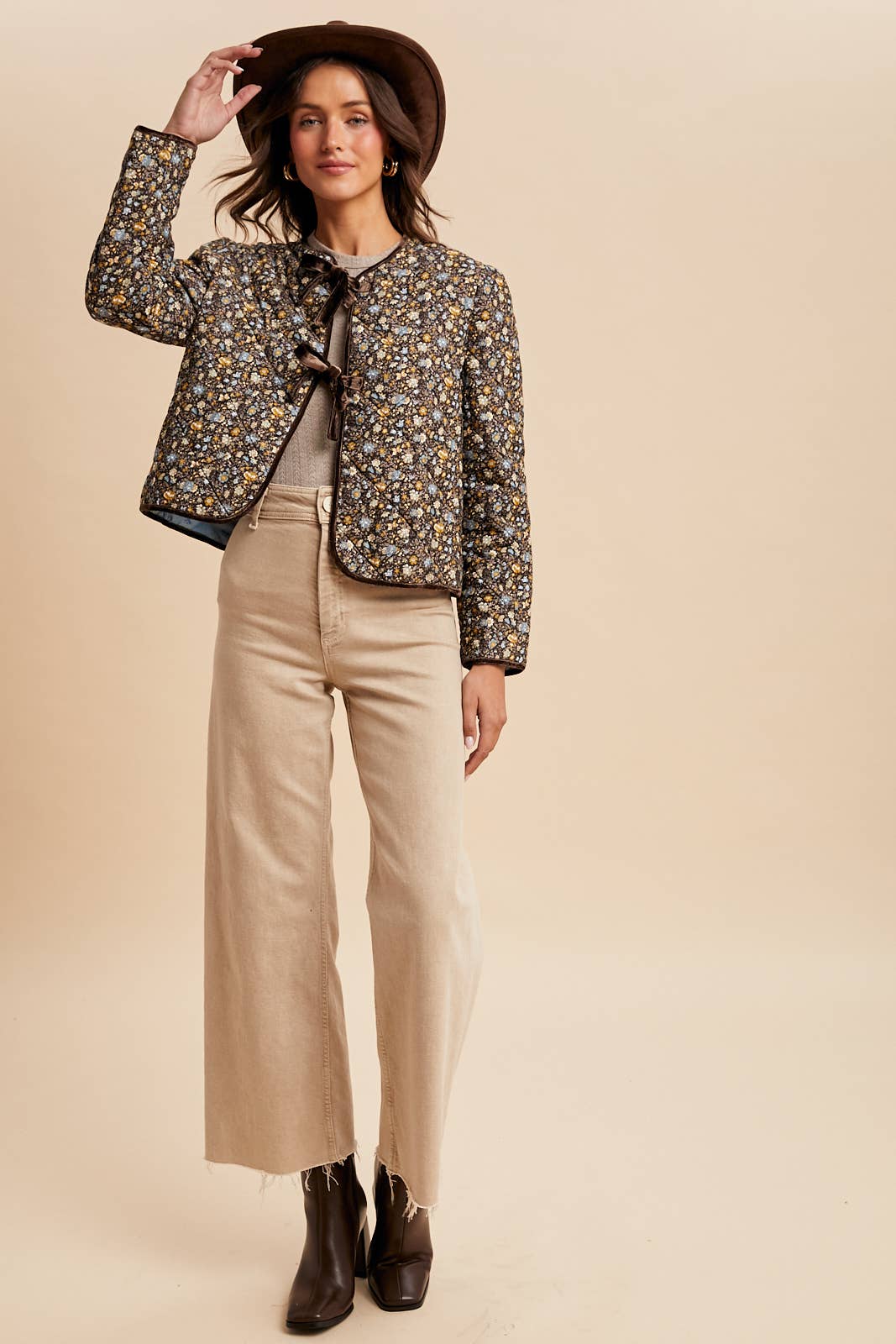 In Loom – Blusão - Mulher por atacado – CASACO DE VELUDO COTELÊ ACOLCHOADO4