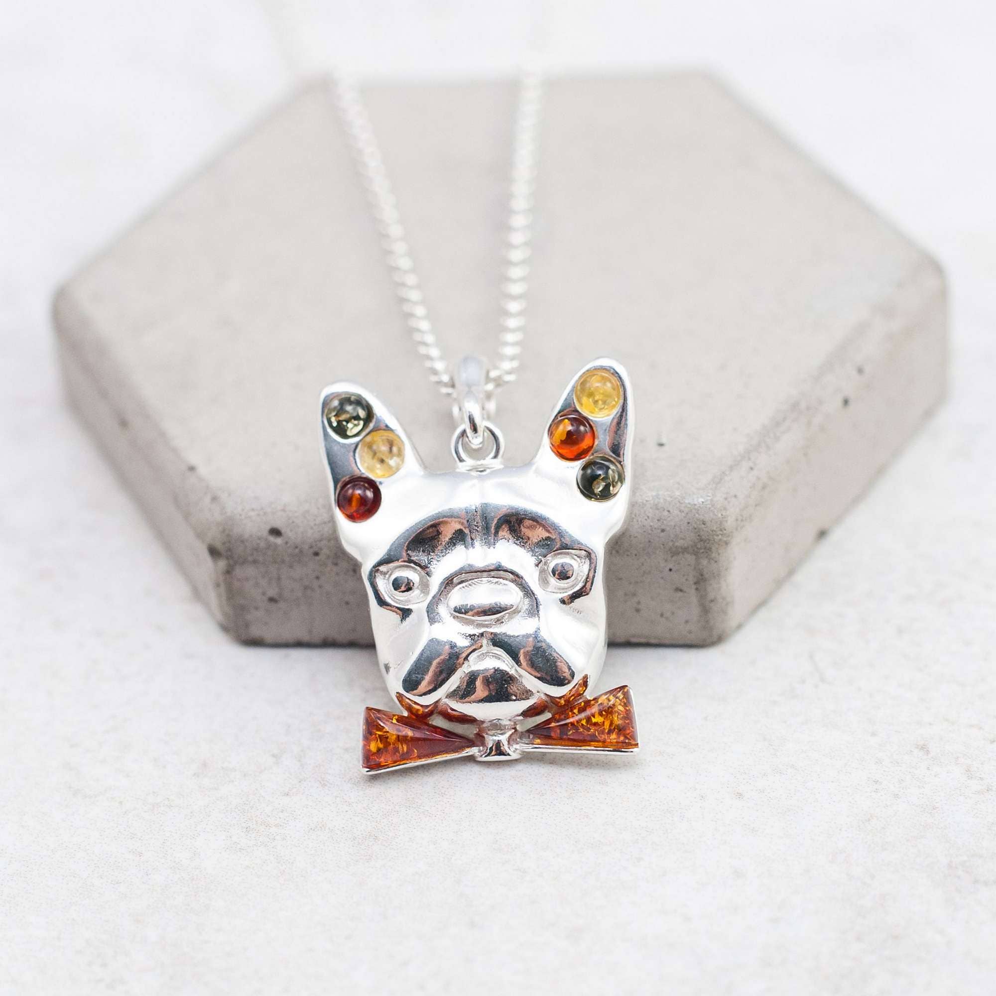 Marcin Waryszak – wholesale Pendant/charm necklace – Baltic Amber French Bulldog Pendant Necklace Silver Frenchie0
