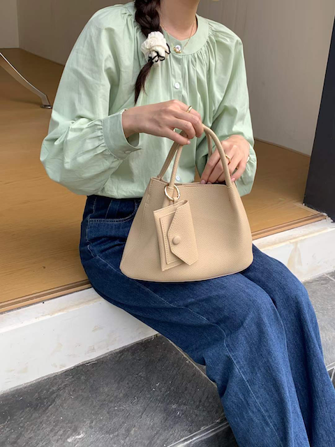 Pretty Persuasions - Vendita all'ingrosso Borsa con manico - Donna - Borsa tote piccola a tracolla con porta carte e pochette cosmetica1