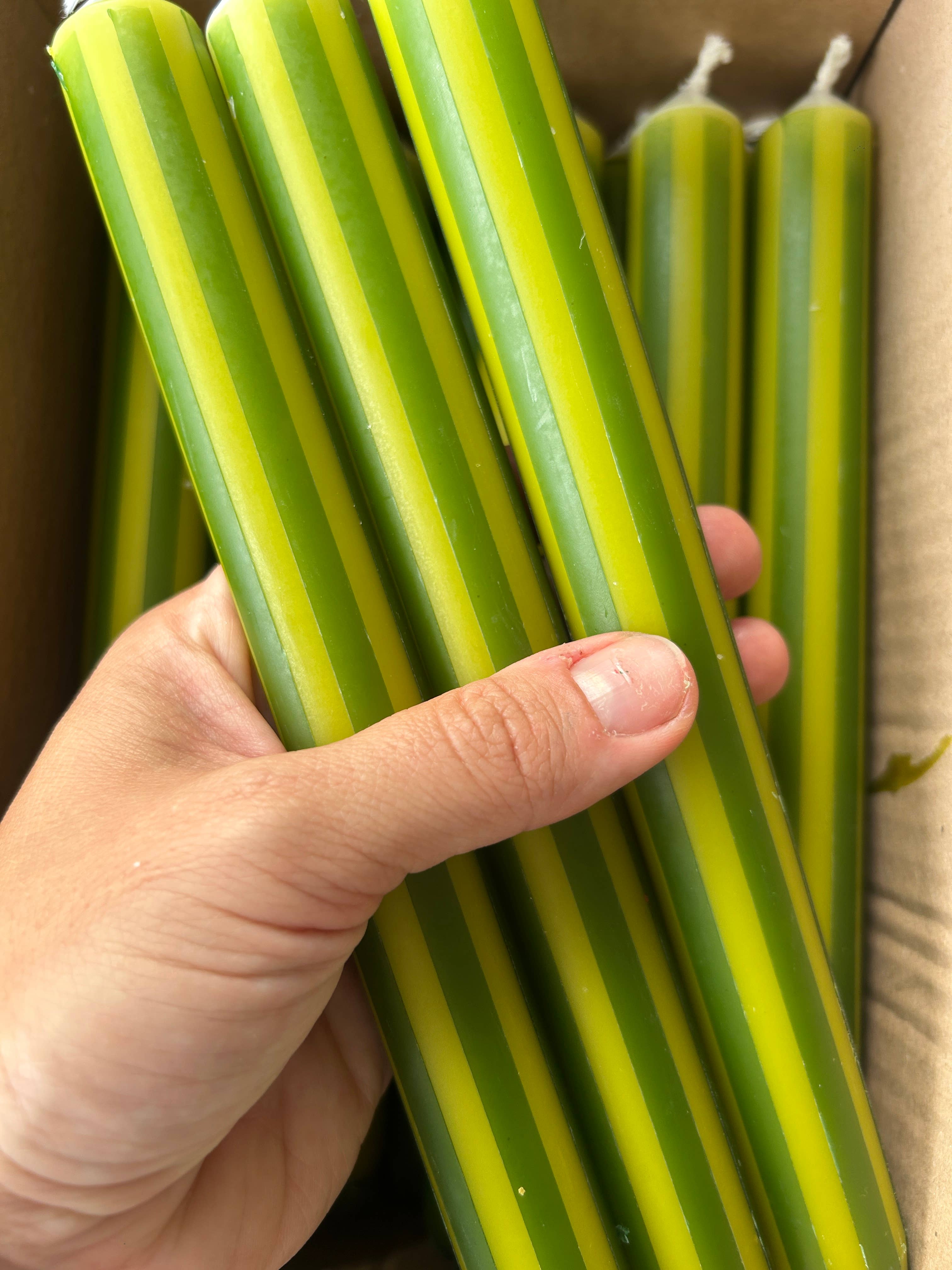 The Colour Emporium - Vente Bougies/bougeoirs coniques - RAYURES D'AUTOMNE INDIVIDUELLE2