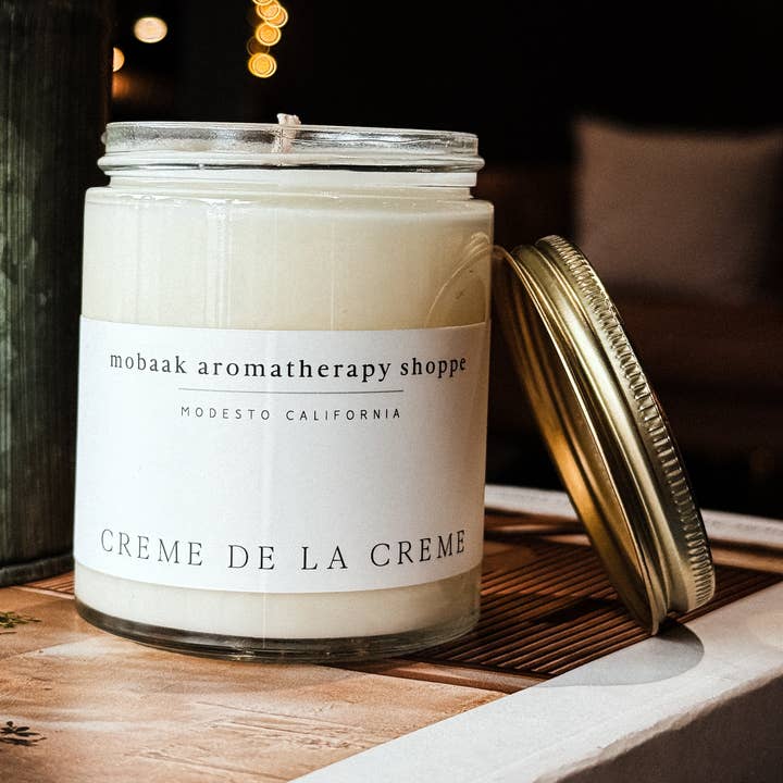 Creme de la Creme Candles for wholesale by Mobaak Aroma Co.