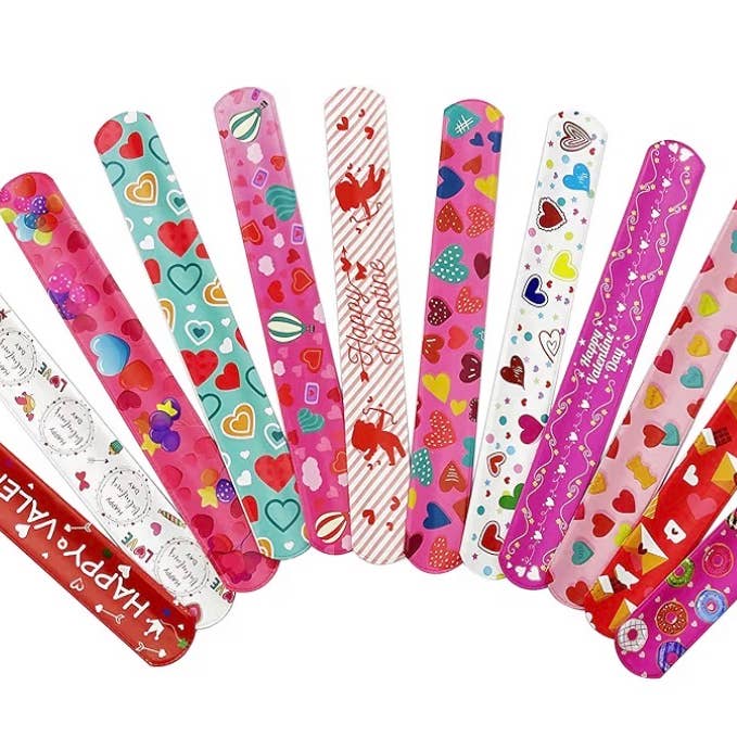 Bracelets claques de la Saint-Valentin pour la vente par Mississippi Hippie Designs,LLC