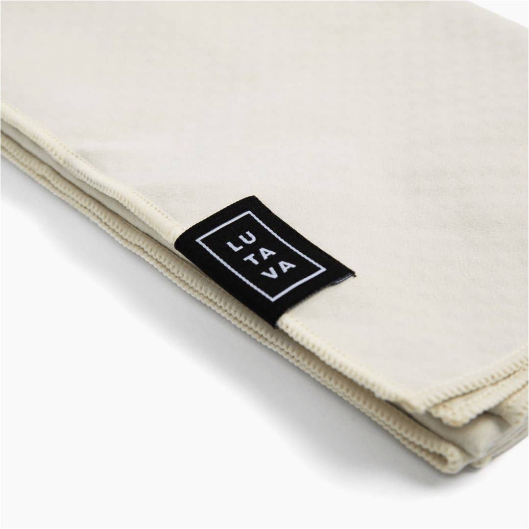Lutava - Wholesale Yoga Towel - Pilates Reformer Skyn6