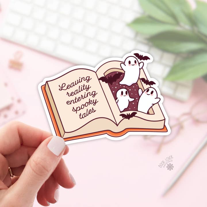 Saliendo de la Realidad Entrando en Historias de Miedo Pegatinas / Halloween para venta al por mayor de Book Lover Merch Shop