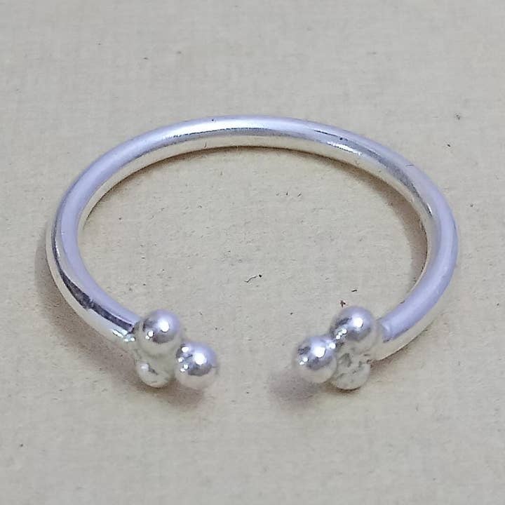 925 Sterling Silver Adjustable Trio Dot Ring Handmade for wholesale by Rishi Jewelry