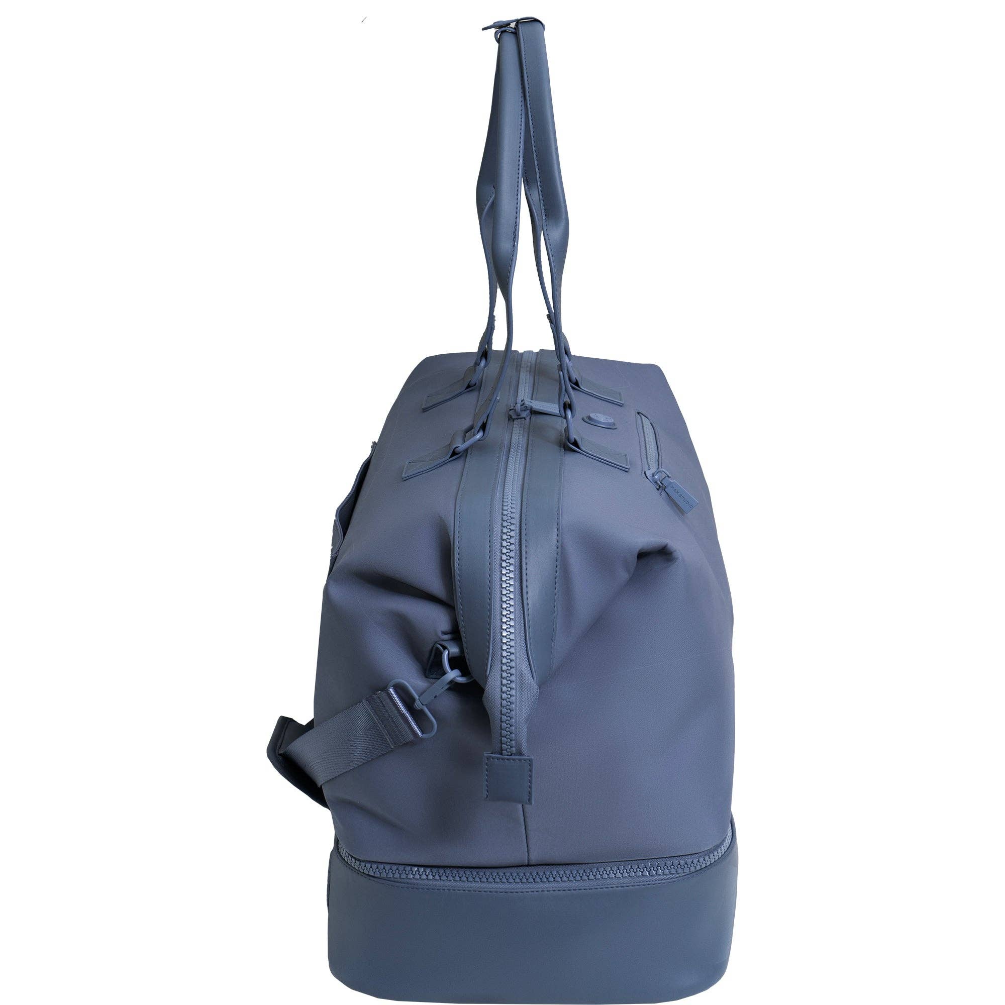 Magid - Wholesale Weekender Bag - Women's - Max Studio Sport Nylon & Faux Leather Drop Bottom Duffel Bag30