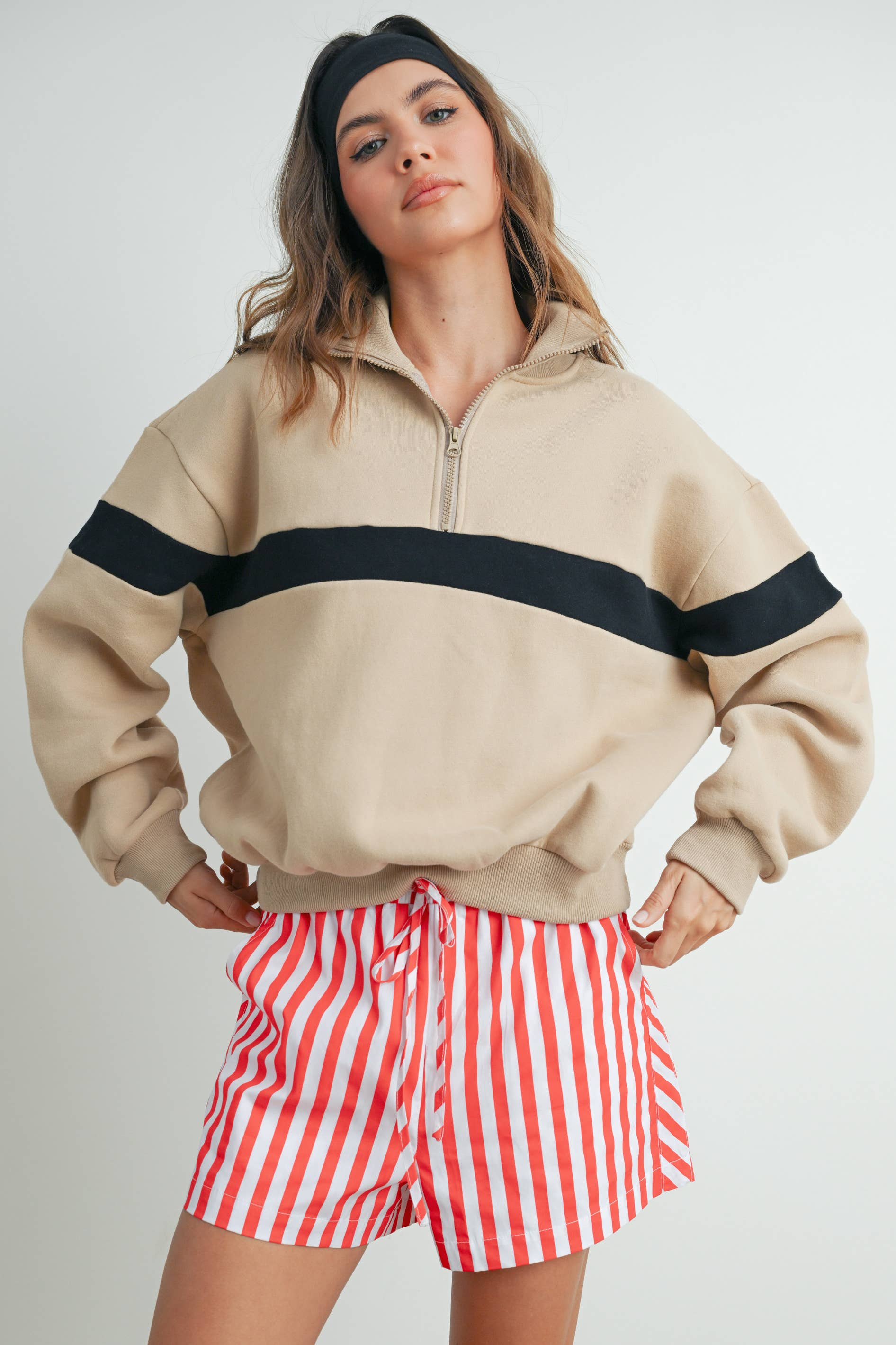 BUTTERMELON - Wholesale Sweatshirt - Women's - Two-Toned Half Zip Collar Sweatshirt - BMT753571