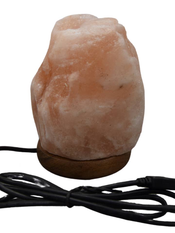 Raw Himalayan salt USB lamp for wholesale by Soorprendimi - IFP ideaforproject srl