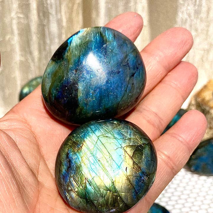 KayleeNYC - Wholesale Spiritual Stone/Crystal - Wholesale Lot 2 Lbs Natural Labradorite Palm Stone Crystal10