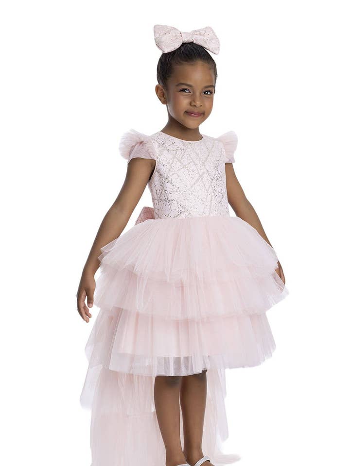 Puderfarbenes, geschichtetes, gerüschtes Mädchenkleid 3-7 Jahre 34148pr für den Großhandel von Pamina Kids