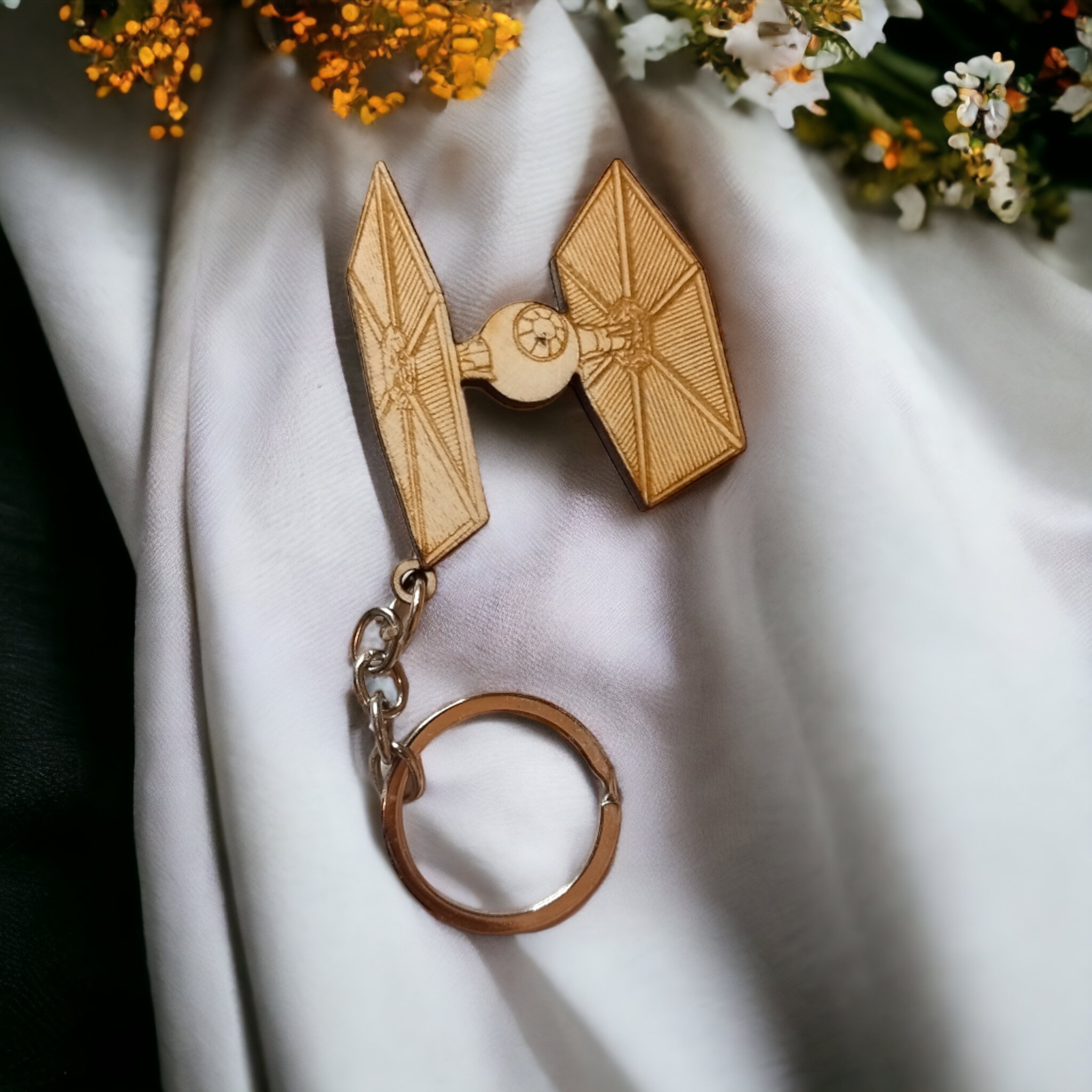 Studio Rima – wholesale Keychain – Unisex – Star Wars Ships Wall Mounted Key Holder - Geek Keychains5