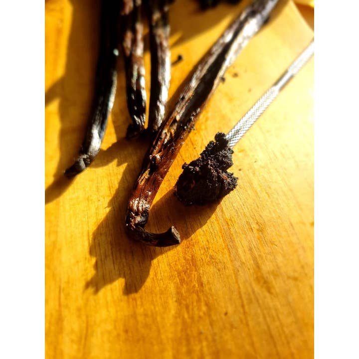 Taste of Paradise – wholesale Vanilla/fruit extract – South Sea Tahiti Vanilla Pods - Vanilla Tahitensis (10-12cm) - Top Gourmet Quality (5-100 pieces)2