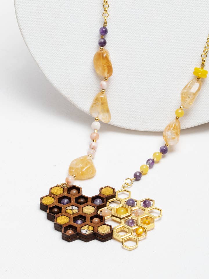 Collana Rahilah per la vendita all'ingrosso da parte di Nectar Nectar New York