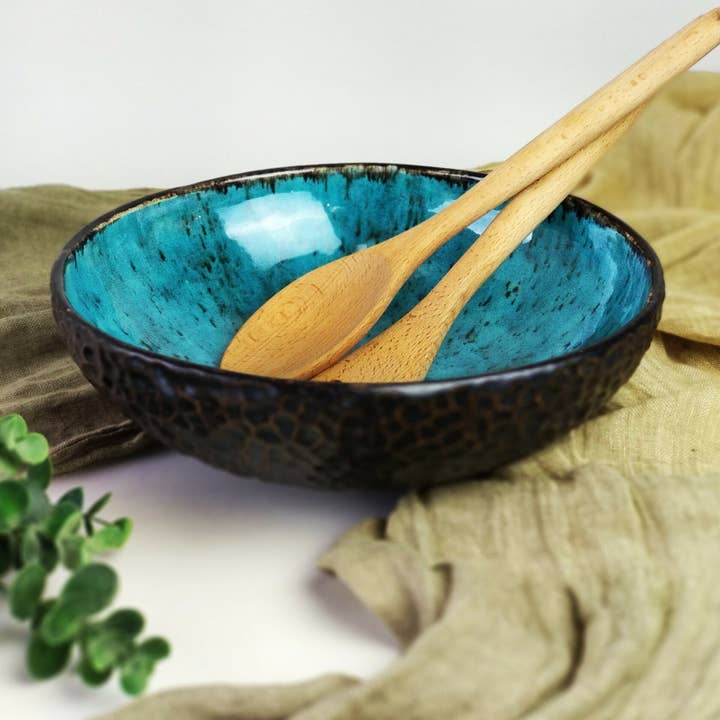 Handgjord Island Salladsskål 2000 ml för wholesale av Pretty Plate