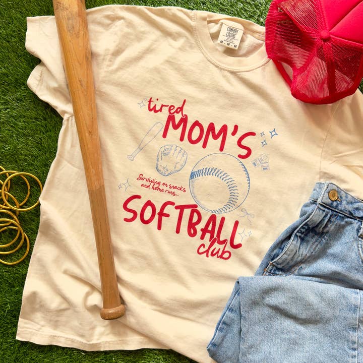 Maman fatiguée de softball pour la vente par Knox + Nell