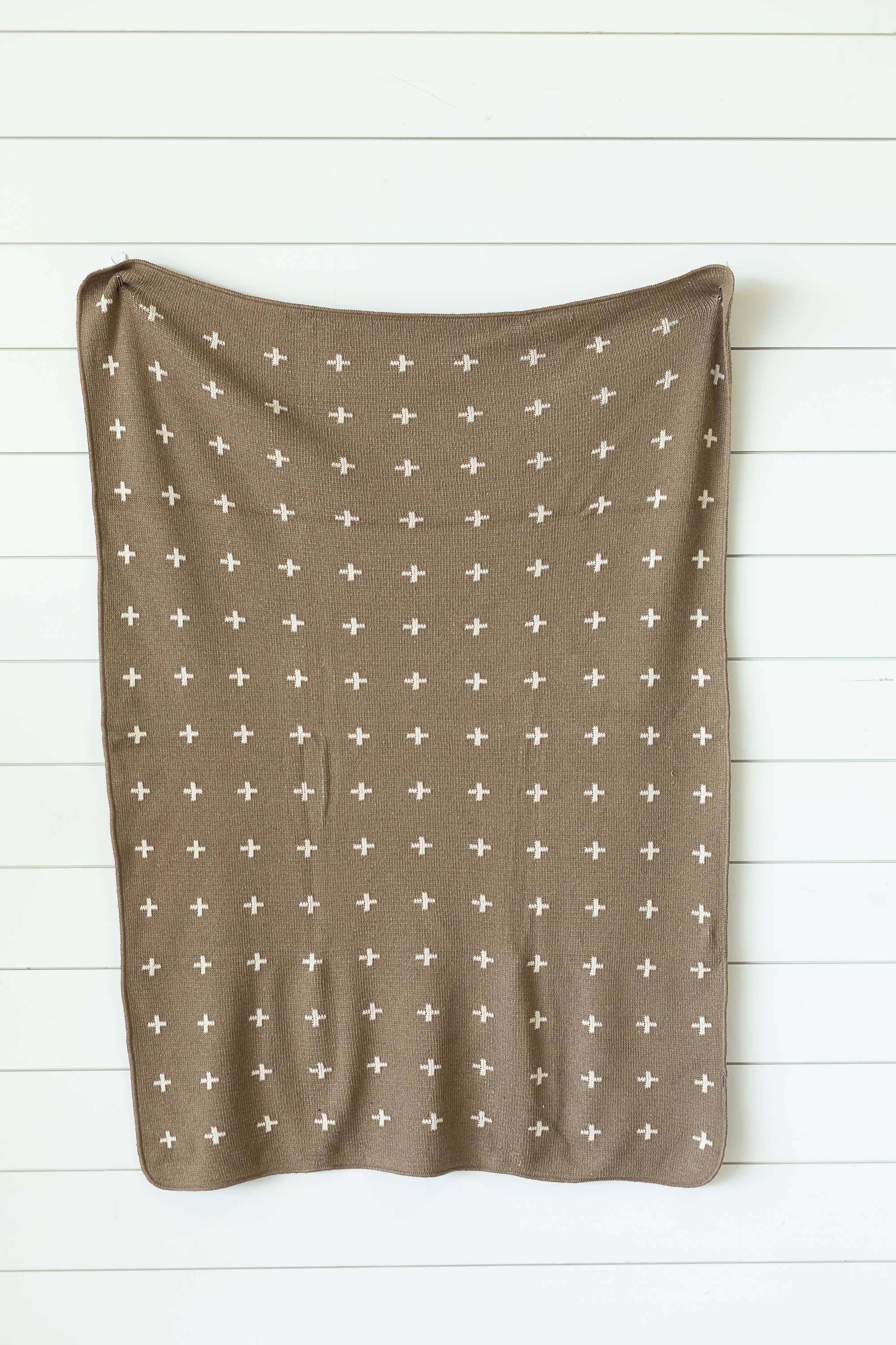 Modern Burlap - Wholesale Throw Blanket - Made in the USA | Mini Swiss Cross Knit Throw13