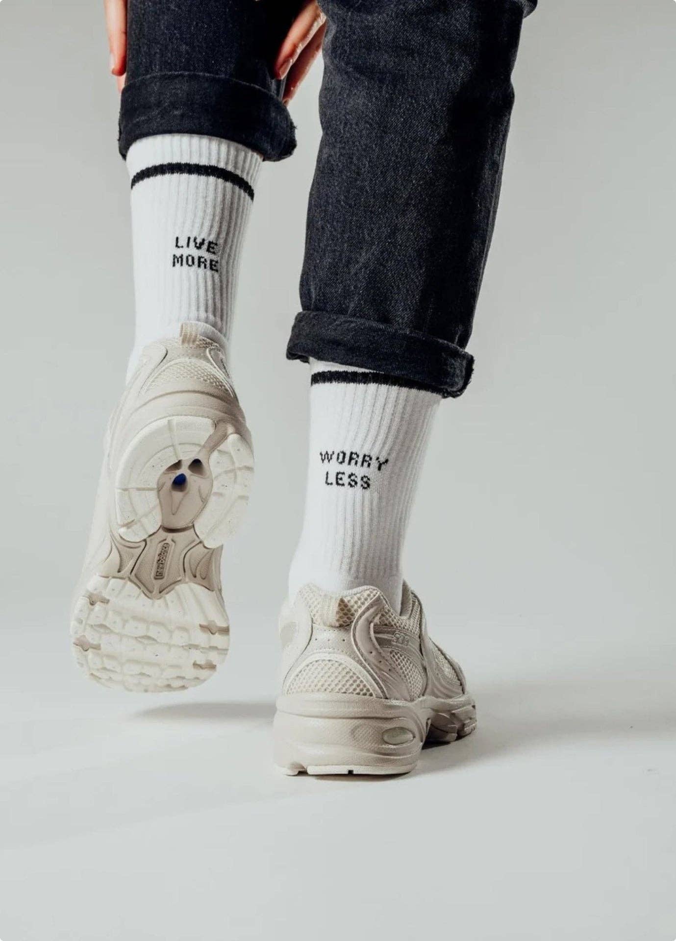 No Bad Days Club - Wholesale Socks - Unisex - LIVE MORE, WORRY LESS SOCKS1