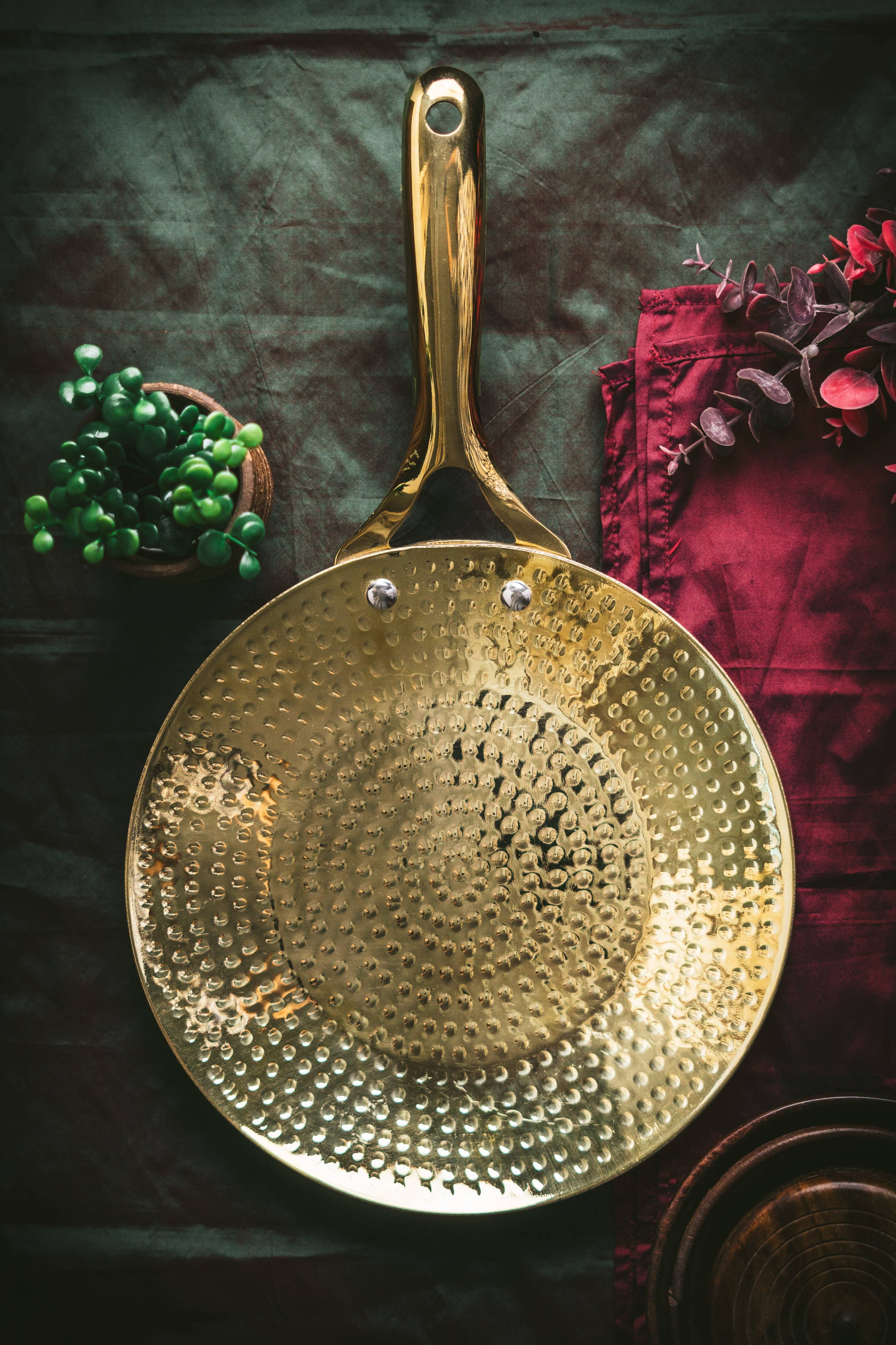 P-TAL – wholesale Cookware set – Brass Essentials Combo Set (Brass Roti Tawa with Insulated handle, Brass Ghee Pot, Brass Kadhai with Insulated handles & Glass lid)17