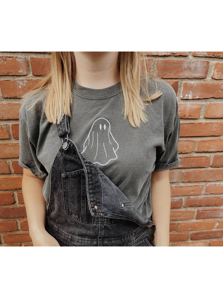 Molly Louise Shop – wholesale T-shirt – women's – Embroidered Ghost T-shirt2