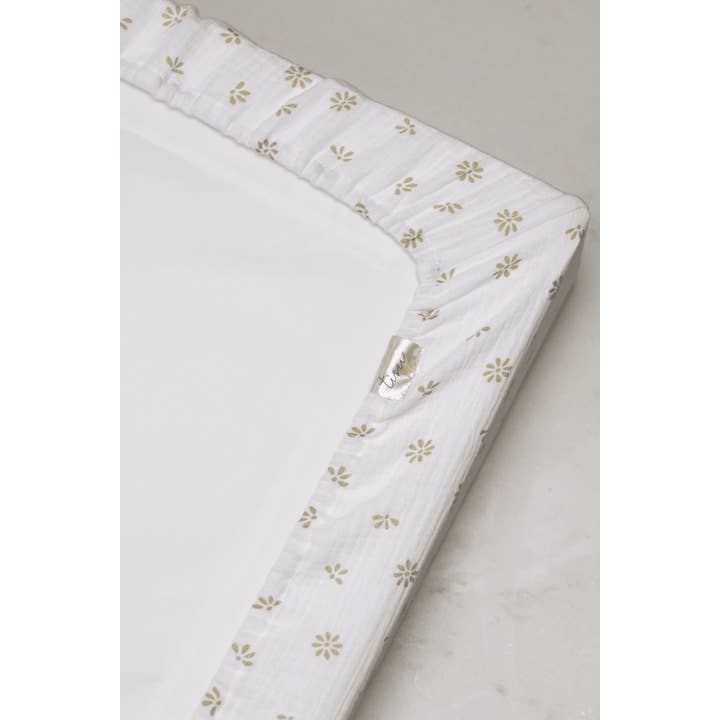 TISU - Wholesale Changing Mat/Pad Cover - Baby - TISU diaper changing pad cover, Cream Daisy