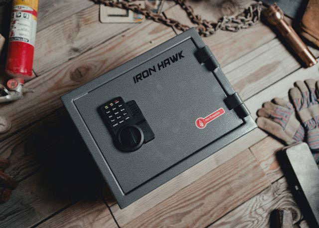 Iron Hawk Safe - Wholesale Storage Bin - Firebird MB124