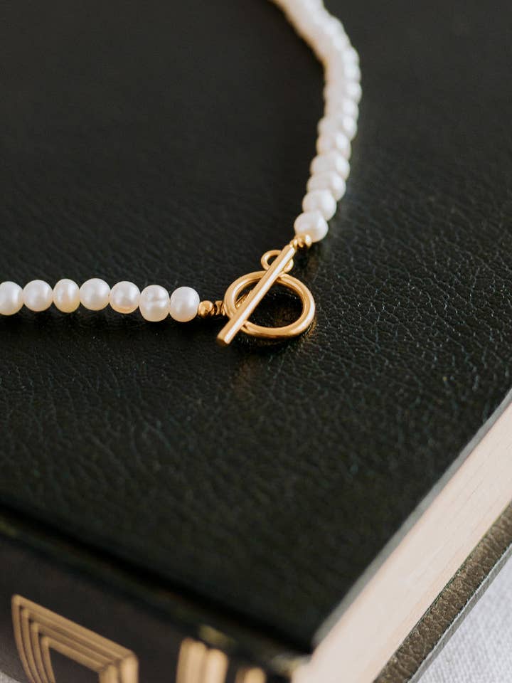 Constance Halsketting - Zoetwaterparels voor wholesale door SIKA BIJOUX