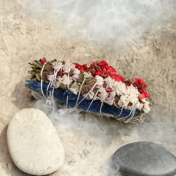 VIE - Wholesale Smudge Stick - Sage Smudge Sticks (Californian), 4-inch, 34 variants
