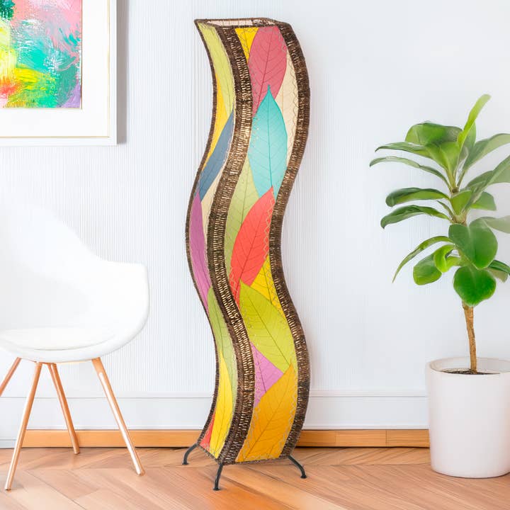 Wave Stor lampa flerfärgad, skugga gjord av kakaoblad för wholesale av Eangee Home Design