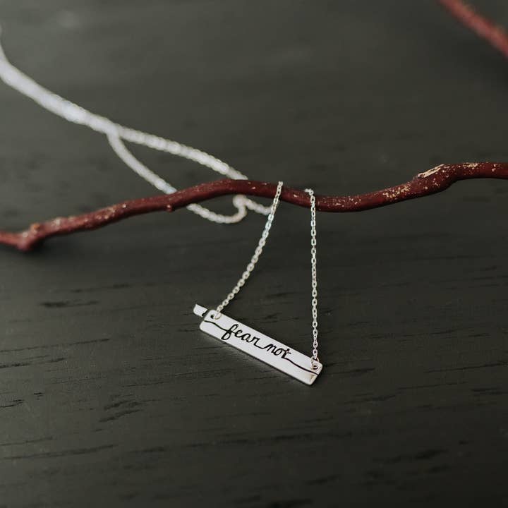 Shinelife - Wholesale Pendant/charm necklace - Fear Not Necklace2