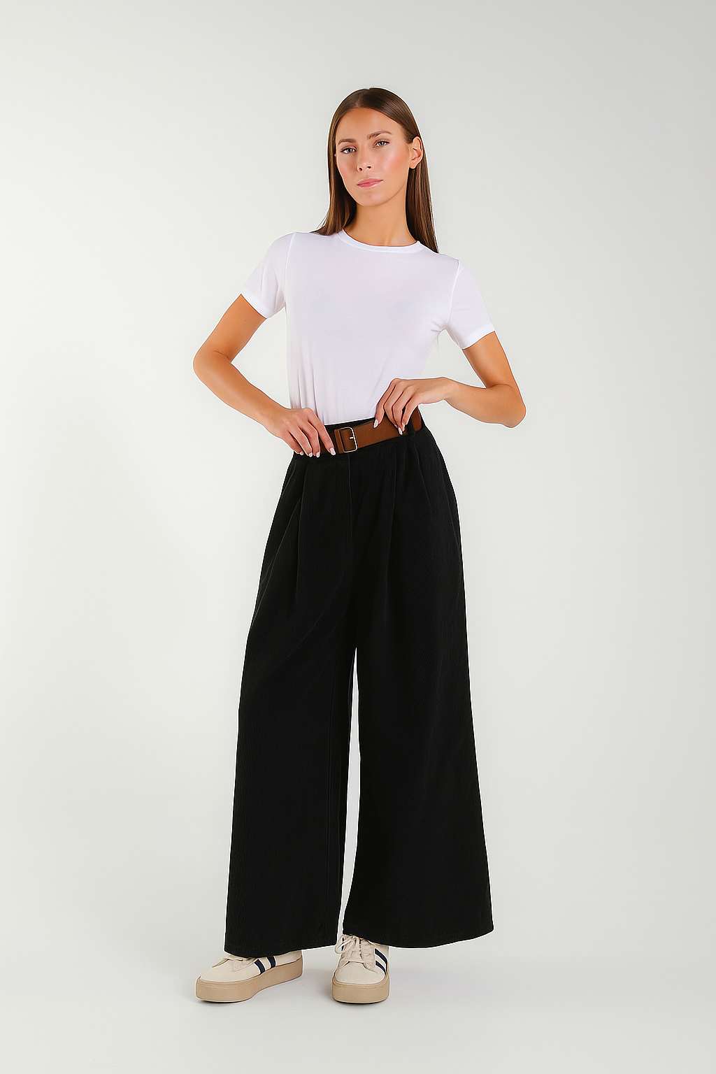 TAMBA - Wholesale Pants - Women's - Culotte pants made of baby corduroy8