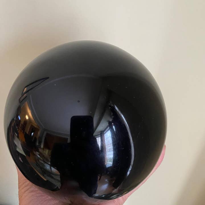 jiomind - Wholesale Spiritual Stone/Crystal - Large Black Obsidian Crystal Sphere (3.8 kgs size)0