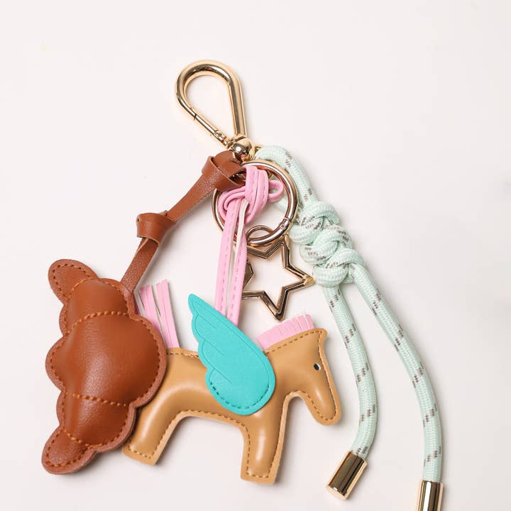 Portachiavi con Ciondoli per la vendita all'ingrosso da parte di Pop Ups Brand