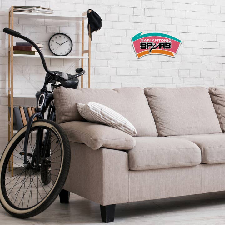 Rico Industries - Wholesale Sign - NBA Basketball San Antonio Spurs Retro Shape Cut Pennant2