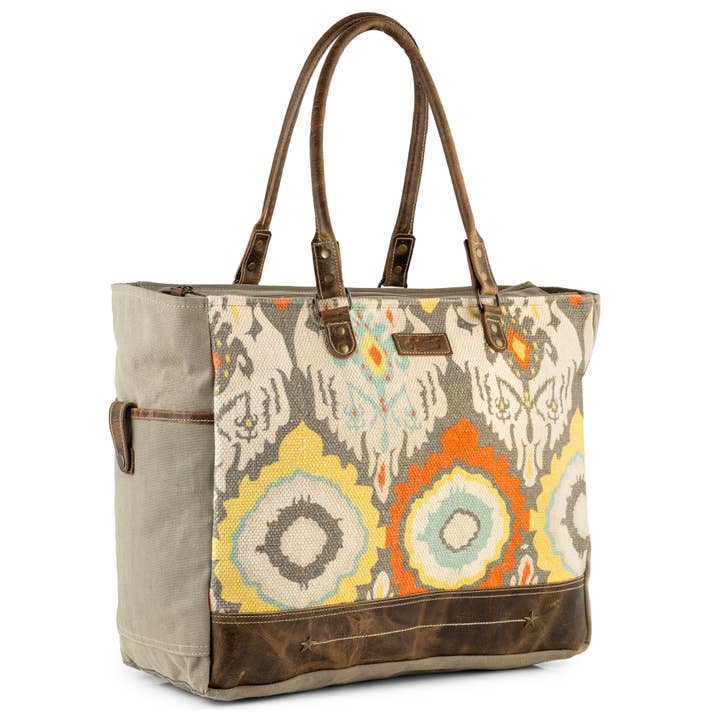 Sixtease Bags USA - Wholesale Weekender Bag - Women's - Mangolia Weekender Bag - Women's