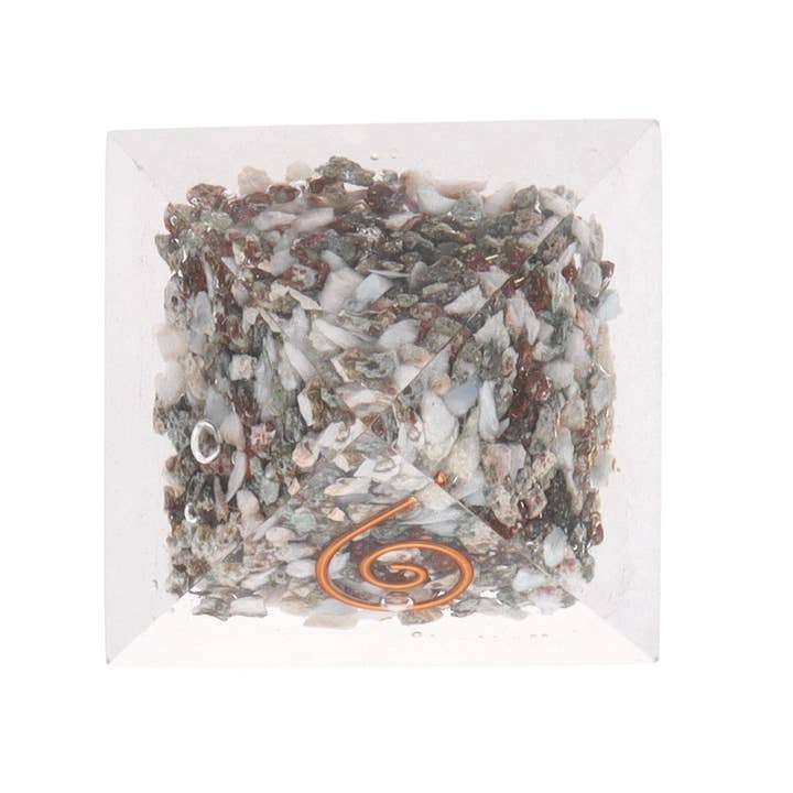 Vives de la Cortada S.L - Wholesale Spiritual Stone/Crystal - Orgonite Larimar Pyramid in Resin with Spiral 3x3cm1