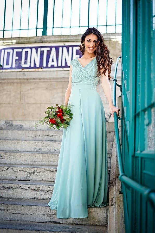 Eva & Lola - Epsilonn - Wholesale Gown - Women's - Thigh Split Bridesmaid Dress - R13908