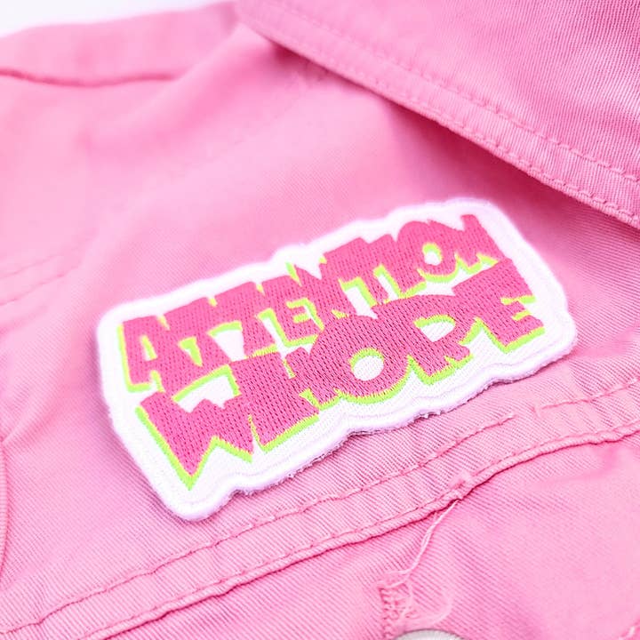 Patch Attention Whore pour la vente par Mixtape Your Life
