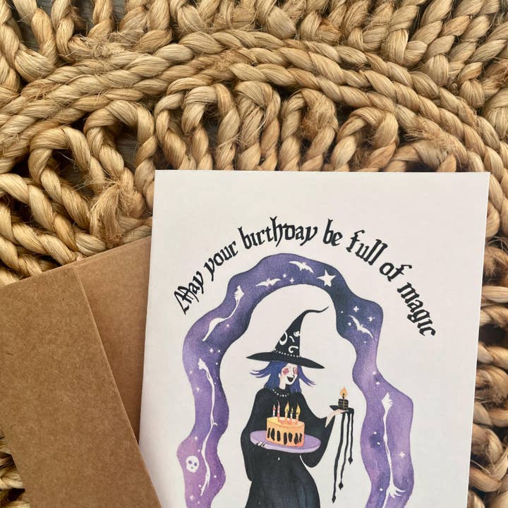 Cryptic Paper Co. - Vente Cartes d'anniversaire - Carte d'anniversaire gothique magique de sorcière mignonne pour Halloween4