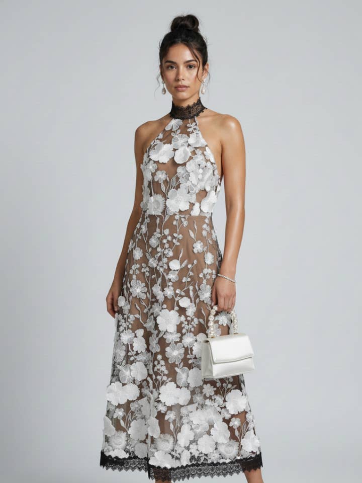 Robe midi dos nu en dentelle florale transparente pour la vente par Athina Collection