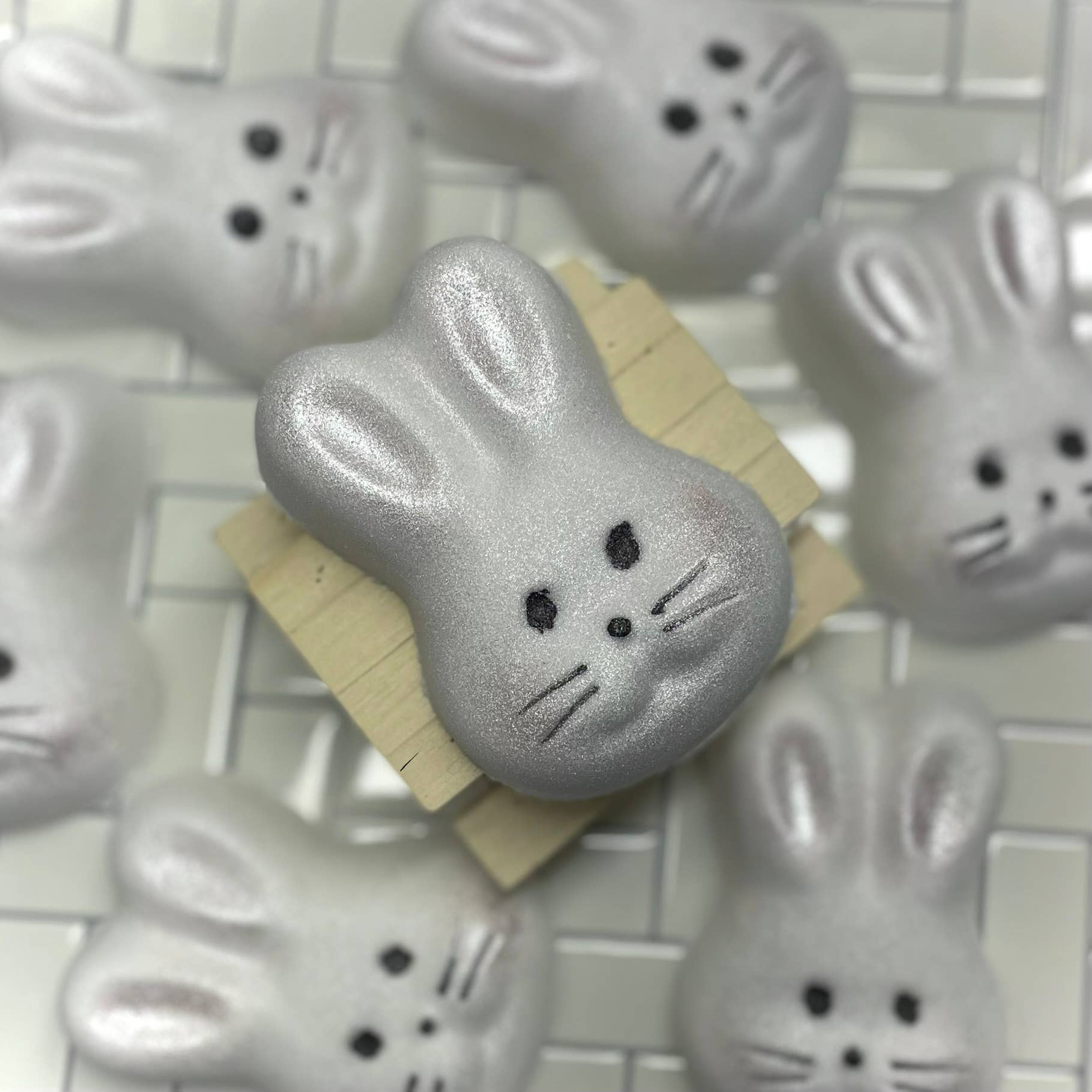 Boil & Bubble - Vente Bombe de bain/poudre effervescente pour le bain - Bombe de bain lapin de Pâques1