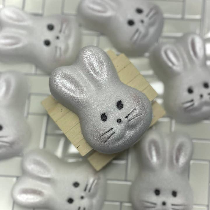 Boil & Bubble - Vente Bombe de bain/poudre effervescente pour le bain - Bombe de bain lapin de Pâques1