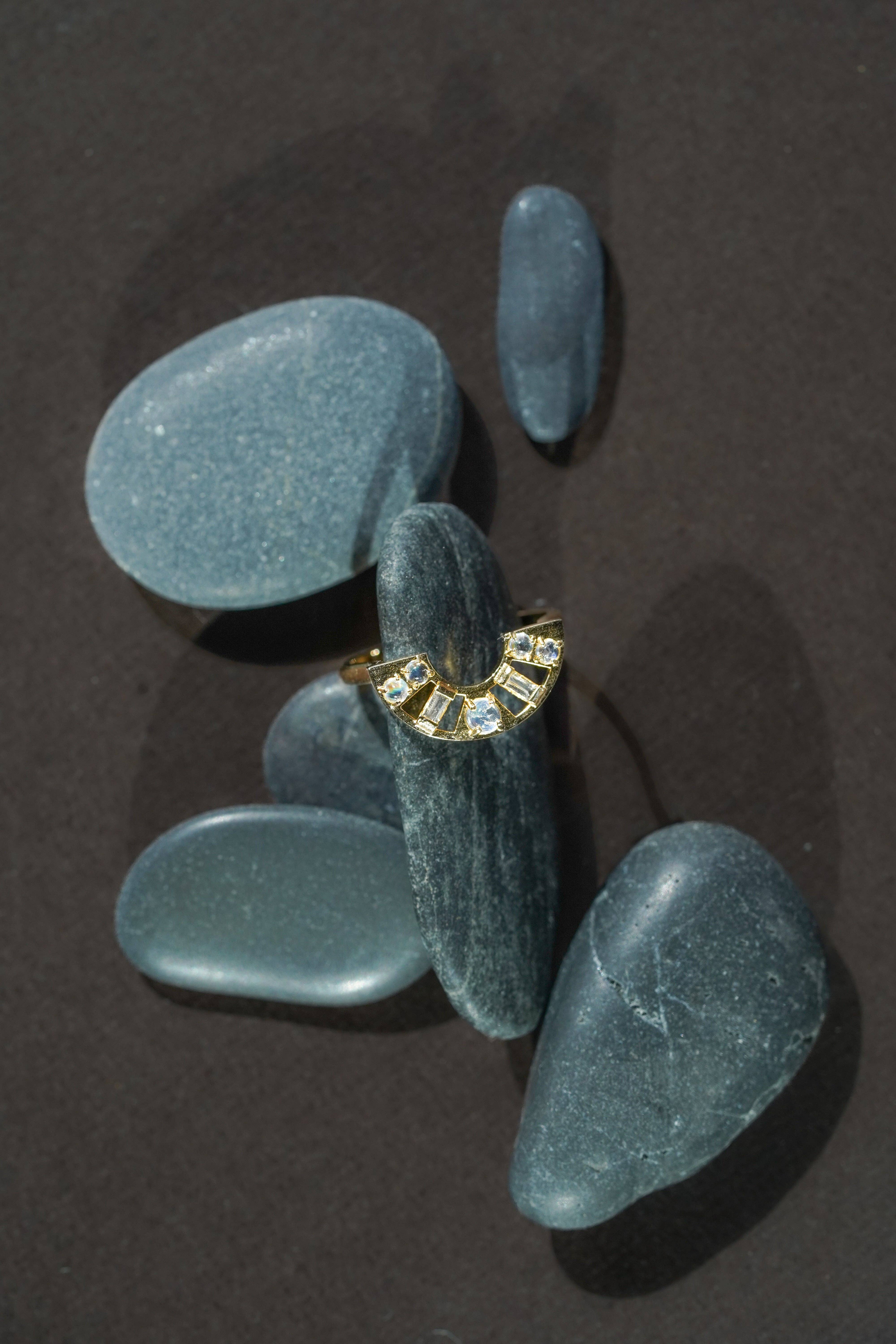 Studio Grun - Wholesale Multi-Stone Ring - Hilma Ring5