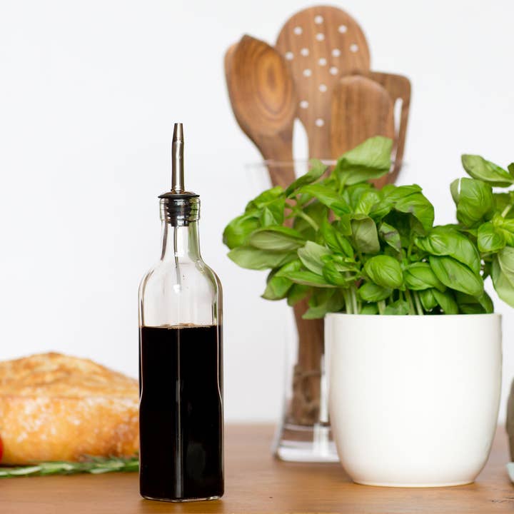 Rinkit Pty Ltd - Wholesale Oil/vinegar dispenser - Olive Oil / Vinegar Bottle With Pourer - 250ml1